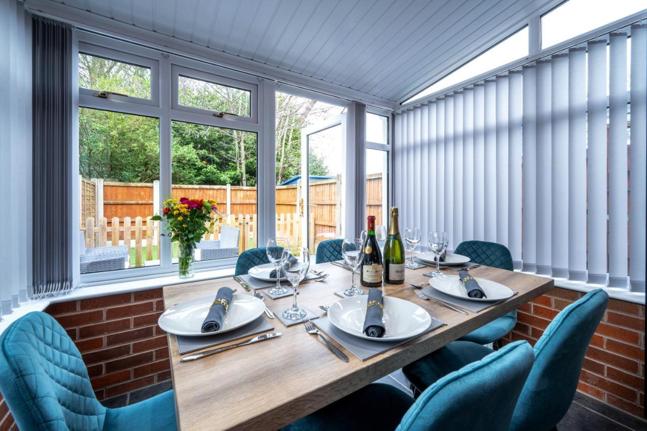 Yew Tree House Contractor / Family Home Free Netflix Fast Wifi Near Dudley/Birmingham Cradley Heath Εξωτερικό φωτογραφία